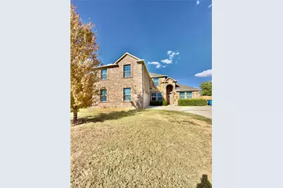632 Rolling Hills Lane, DeSoto, TX 75115 - Photo 1