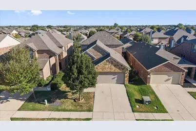 8825 Deadwood Lane, Aubrey, TX 76227 - Photo 2