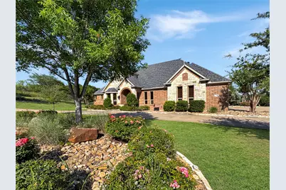 6509 Ladybank Court W, Cleburne, TX 76033 - Photo 2
