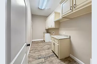 6509 Ladybank Court W, Cleburne, TX 76033 - Photo 22