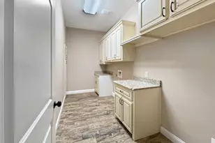 6509 Ladybank Ct W, Cleburne, TX 76033 - Photo 22