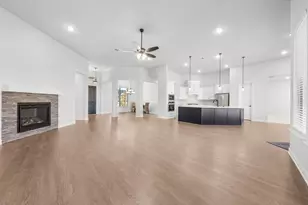 132 Liv Mdw Wy, Waxahachie, TX 75165 - Photo 10