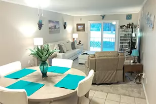 4042 Ridglea Country Club Dr, Fort Worth, TX 76126 - Photo 4