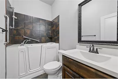 6918 Belteau Lane, Dallas, TX 75227 - Photo 16