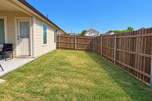 110 Arango Wy, Everman, TX 76140 - Photo 18