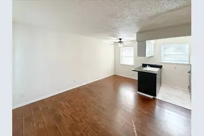 4811 Live Oak Street #202, Dallas, TX 75204 - Photo 16
