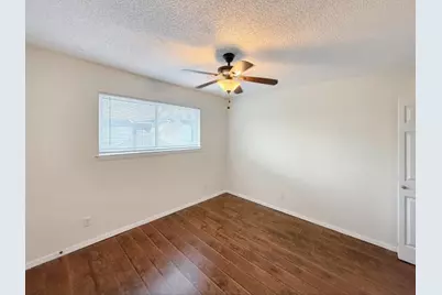 4811 Live Oak Street #202, Dallas, TX 75204 - Photo 14