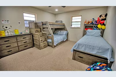105 E Pecan Street, Saint Jo, TX 76265 - Photo 12