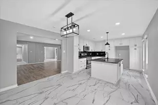 215 Roma Dr, Duncanville, TX 75116 - Photo 6