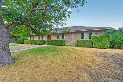 215 Roma Drive, Duncanville, TX 75116 - Photo 2