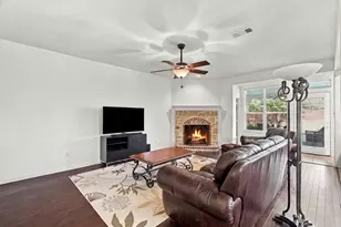 1409 Pelican Dr, Little Elm, TX 75068 - Photo 8