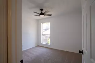 18942 Ravenglen Ct, Dallas, TX 75287 - Photo 30