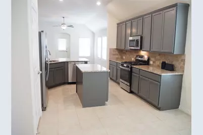 14832 Rocky Face Lane, Fort Worth, TX 76052 - Photo 8