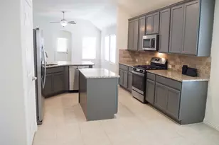 14832 Rocky Face Ln, Fort Worth, TX 76052 - Photo 8