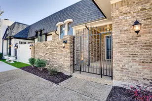 5818 Orchid Ln, Dallas, TX 75230 - Photo 2