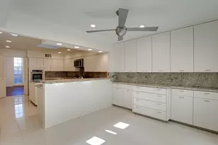 5818 Orchid Ln, Dallas, TX 75230 - Photo 8