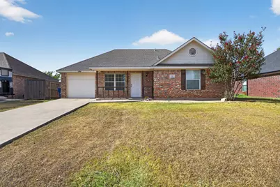 611 Oliver Lane, Waxahachie, TX 75165 - Photo 1