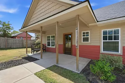 406 Cody Lane, Sherman, TX 75092 - Photo 4
