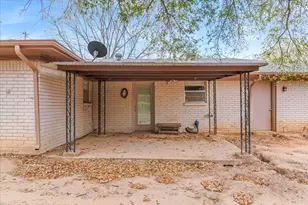 700 Amy St, Canton, TX 75103 - Photo 28