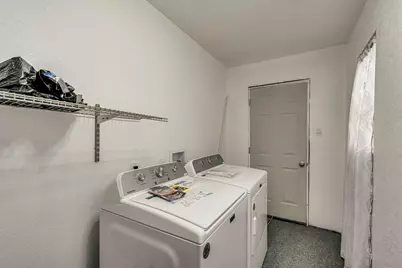 607 W Page Avenue, Dallas, TX 75208 - Photo 18