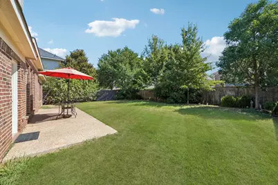 712 Lathrop Street, Lantana, TX 76226 - Photo 24