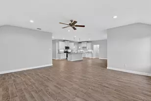 4213 Cornerstone Cir, Granbury, TX 76048 - Photo 8
