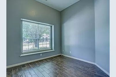 1617 Thompson Drive, Carrollton, TX 75010 - Photo 4