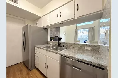 3131 Wycliff Avenue, Dallas, TX 75219 - Photo 6