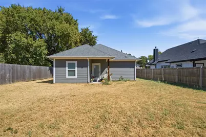 205 Owens Street, Bridgeport, TX 76426 - Photo 8