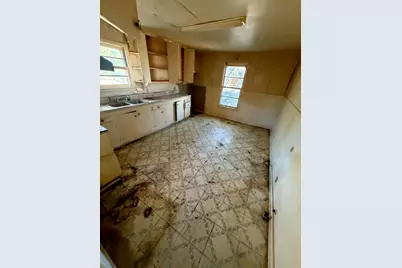 317 College Street, Italy, TX 76651 - Photo 2