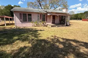 317 College St, Italy, TX 76651 - Photo 1