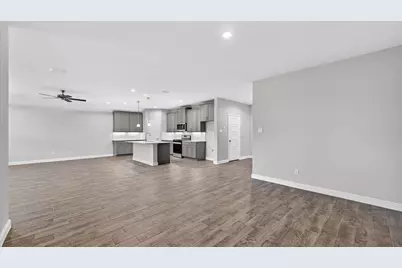 4225 Cornerstone Circle, Granbury, TX 76048 - Photo 8
