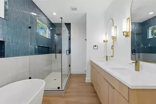 5806 Carlton Garrett St, Dallas, TX 75215 - Photo 14