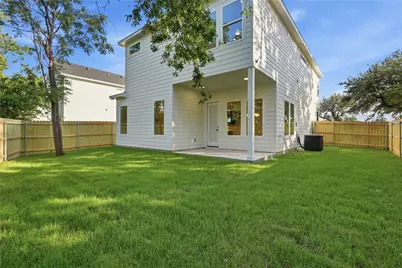 5806 Carlton Garrett Street, Dallas, TX 75215 - Photo 26