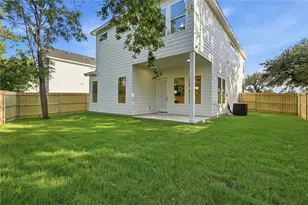5806 Carlton Garrett St, Dallas, TX 75215 - Photo 26