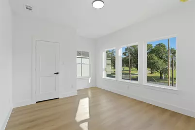 5806 Carlton Garrett Street, Dallas, TX 75215 - Photo 20