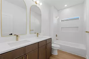5806 Carlton Garrett St, Dallas, TX 75215 - Photo 22