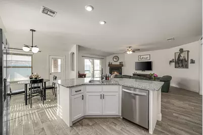 1528 Grassy Knoll Trail, Little Elm, TX 76227 - Photo 14