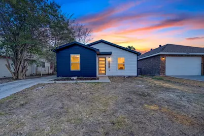 3504 Strong Avenue, Fort Worth, TX 76105 - Photo 1