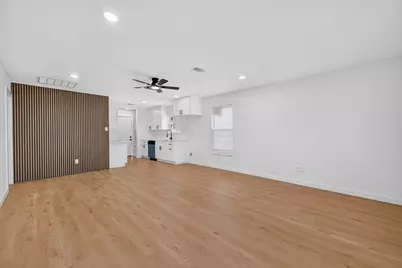 3504 Strong Avenue, Fort Worth, TX 76105 - Photo 4