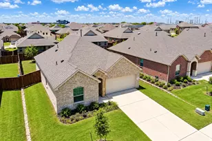 512 Chip St, Little Elm, TX 75068 - Photo 2