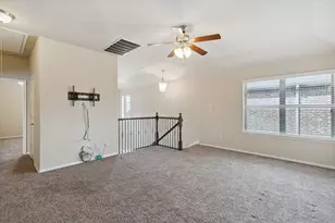 812 Gray Fox Dr, McKinney, TX 75071 - Photo 4