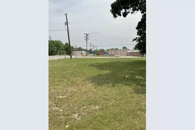 123 N Main Street, Bonham, TX 75418 - Photo 2