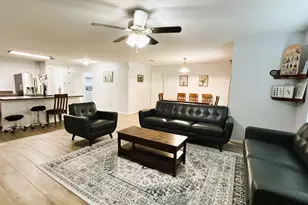 909 Penny Royal Ct, Arlington, TX 76002 - Photo 8