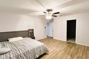 909 Penny Royal Ct, Arlington, TX 76002 - Photo 14