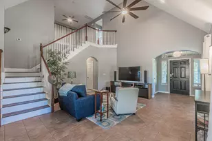 346 Emma Call Ct, Decatur, TX 76234 - Photo 4