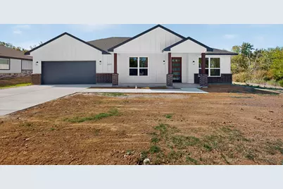 203 W Mansfield Avenue, Kennedale, TX 76060 - Photo 2