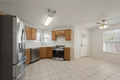 7728 Liz Lane, Watauga, TX 76148 - Photo 8