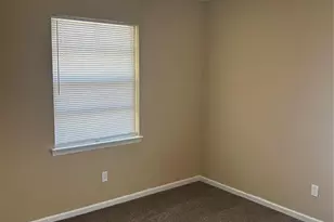 705 Lawson Dr, Garland, TX 75042 - Photo 10