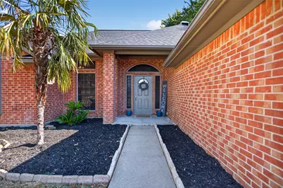 407 E Brooks Street, Forney, TX 75126 - Photo 2